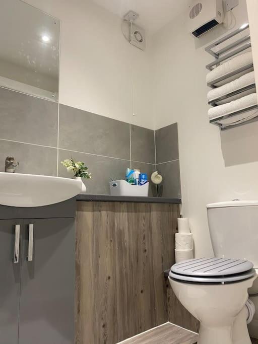 Cosy Studio Apartment Waterlooville Kültér fotó