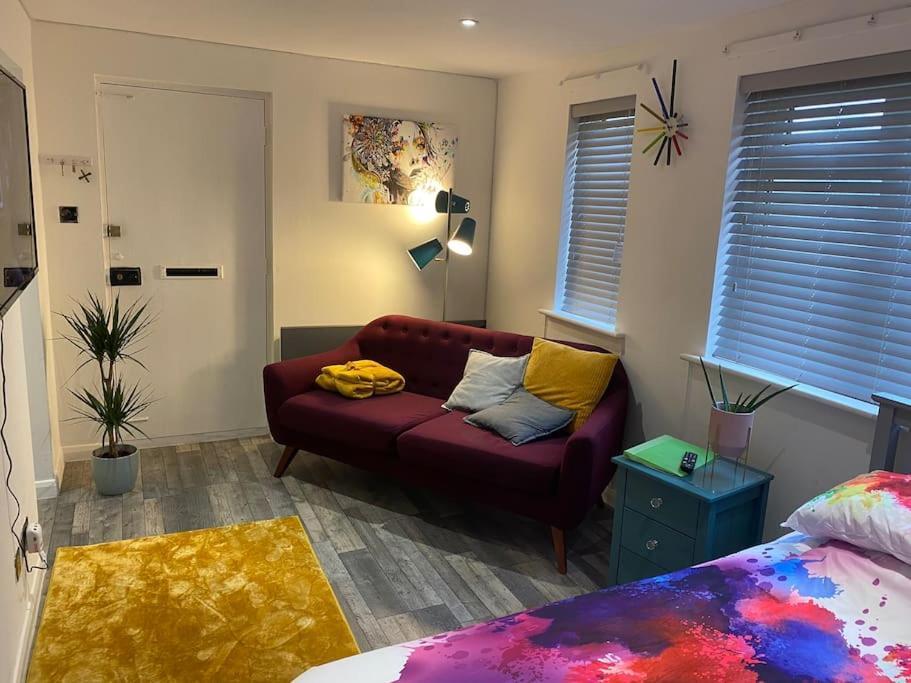 Cosy Studio Apartment Waterlooville Kültér fotó