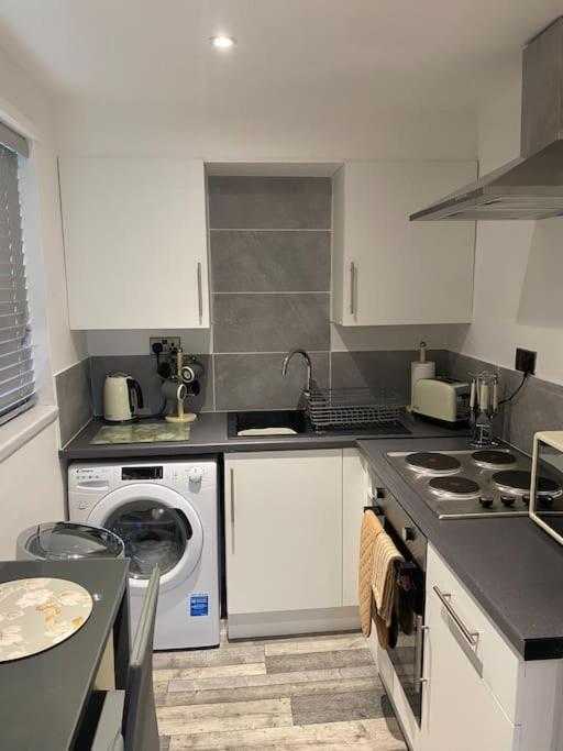 Cosy Studio Apartment Waterlooville Kültér fotó